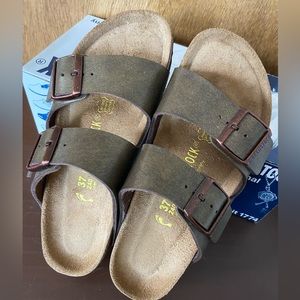 2014 Arizona Birkenstocks